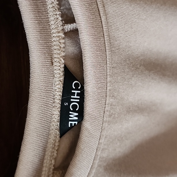 Sweatshirt dress - Picture 2 of 2